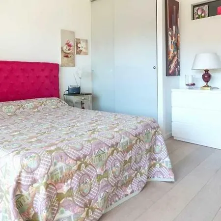 Porto-vecchio Sleeps 2 Pool Air Con Wifi شقة بورتو فيكشْيو